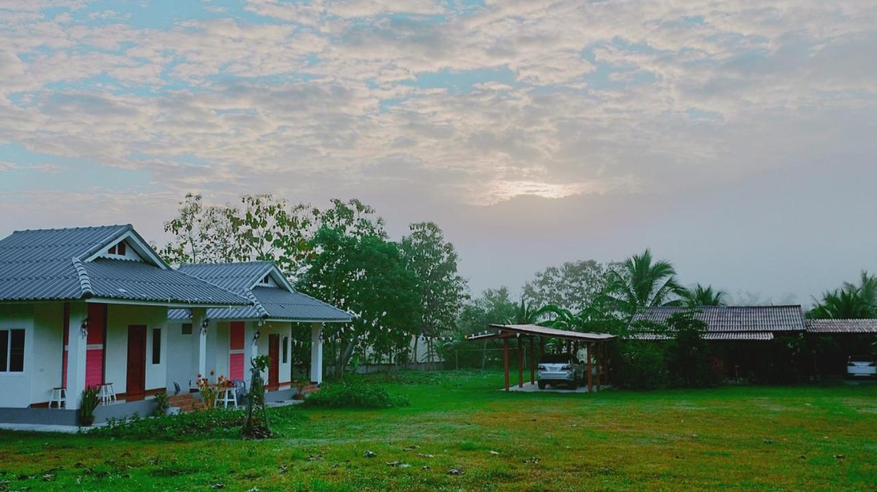 Vila Pimpisa Garden พิมพิศา การ์เด้นท์ Khuang Kom Exteriér fotografie
